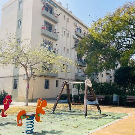 Cozy 2-Bedroom Serviced Apartment With Netflix Sagunto Exteriör bild