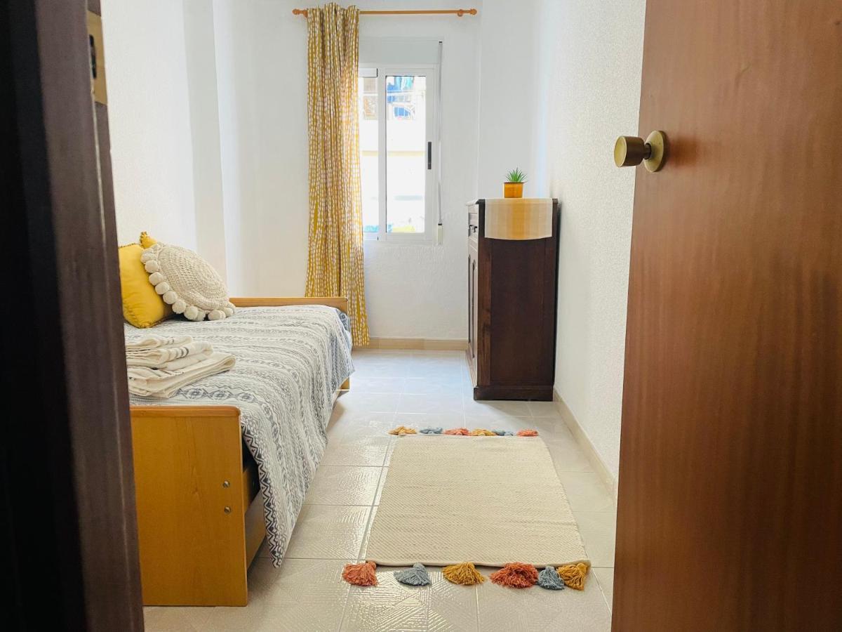 Cozy 2-Bedroom Serviced Apartment With Netflix Sagunto Exteriör bild