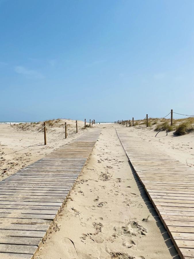 Cozy 2-Bedroom Serviced Apartment With Netflix Sagunto Exteriör bild